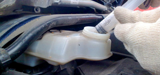 Самостоятельная замена тормозной жидкости Форд Фиеста